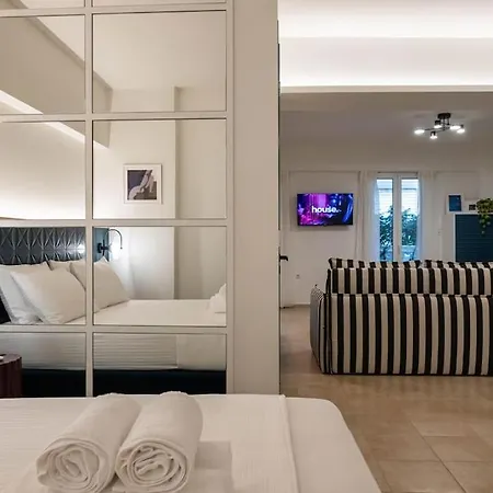 Key Garden Suite Kalamata Exterior photo