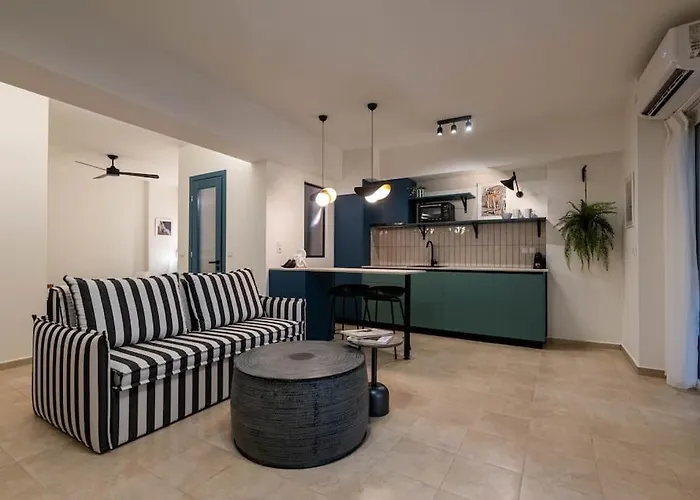 Key Garden Suite