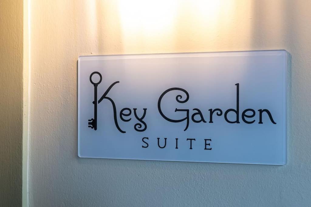 Key Garden Apartment